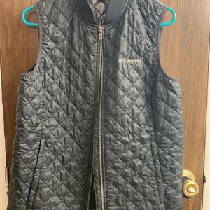 Columbia vest
